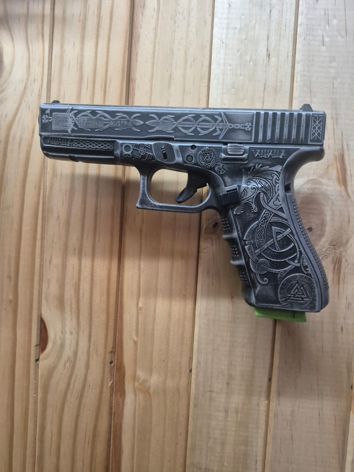 CZ & Glock 9mm+40 S&W Gun Hanger